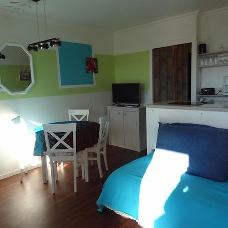 Appartement Promenade Des Bains Saint-Raphaël Exteriör bild