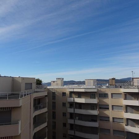 Appartement Promenade Des Bains Saint-Raphaël Exteriör bild