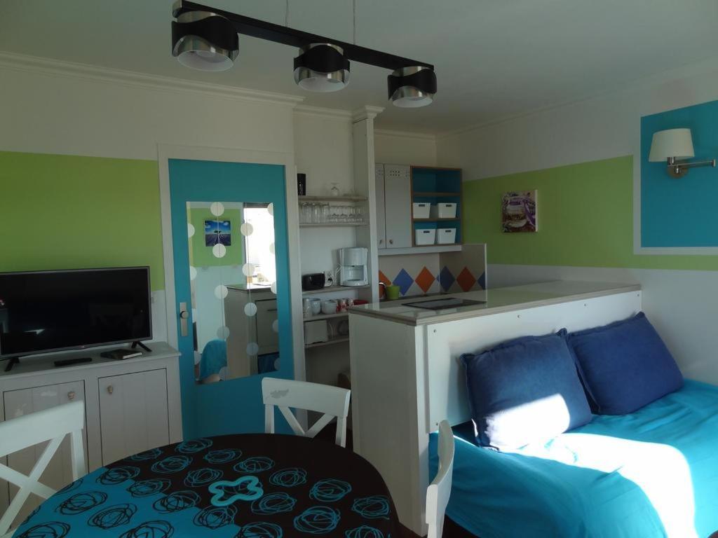 Appartement Promenade Des Bains Saint-Raphaël Exteriör bild